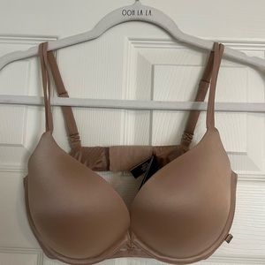 Victoria’s Secret | Very Sexy Push-up Bra 32DD